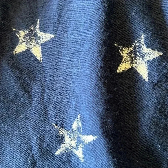 Lucky Brand Women’s 100% Cotton Navy Blue Short Sleeve V-Neck T-Shirt Top - Picture 7 of 11